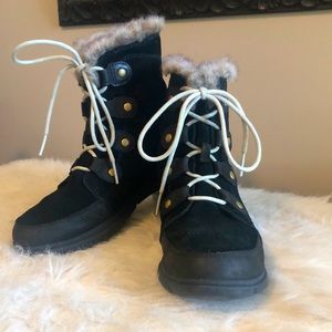 Sorel Explorer Joan (black, dark stone)